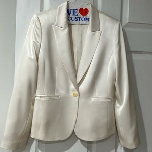 Context beautiful blazer